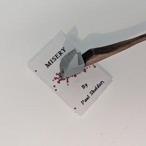 Misärroman med Axe - (fri frakt)