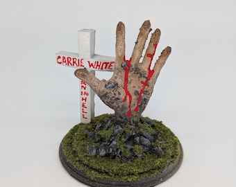 Carrie White - (free shipping)