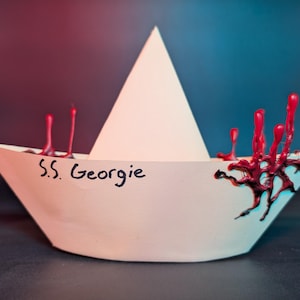 SS Georgie BIG- (free shipping)