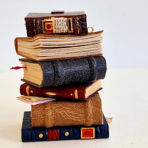 Pile/ stack/ set of dollhouse miniature leather and faux leather books in 1:6 scale/ OOAK-Mini scroll-Paper notes-Desk-Study-Gift-Dolls