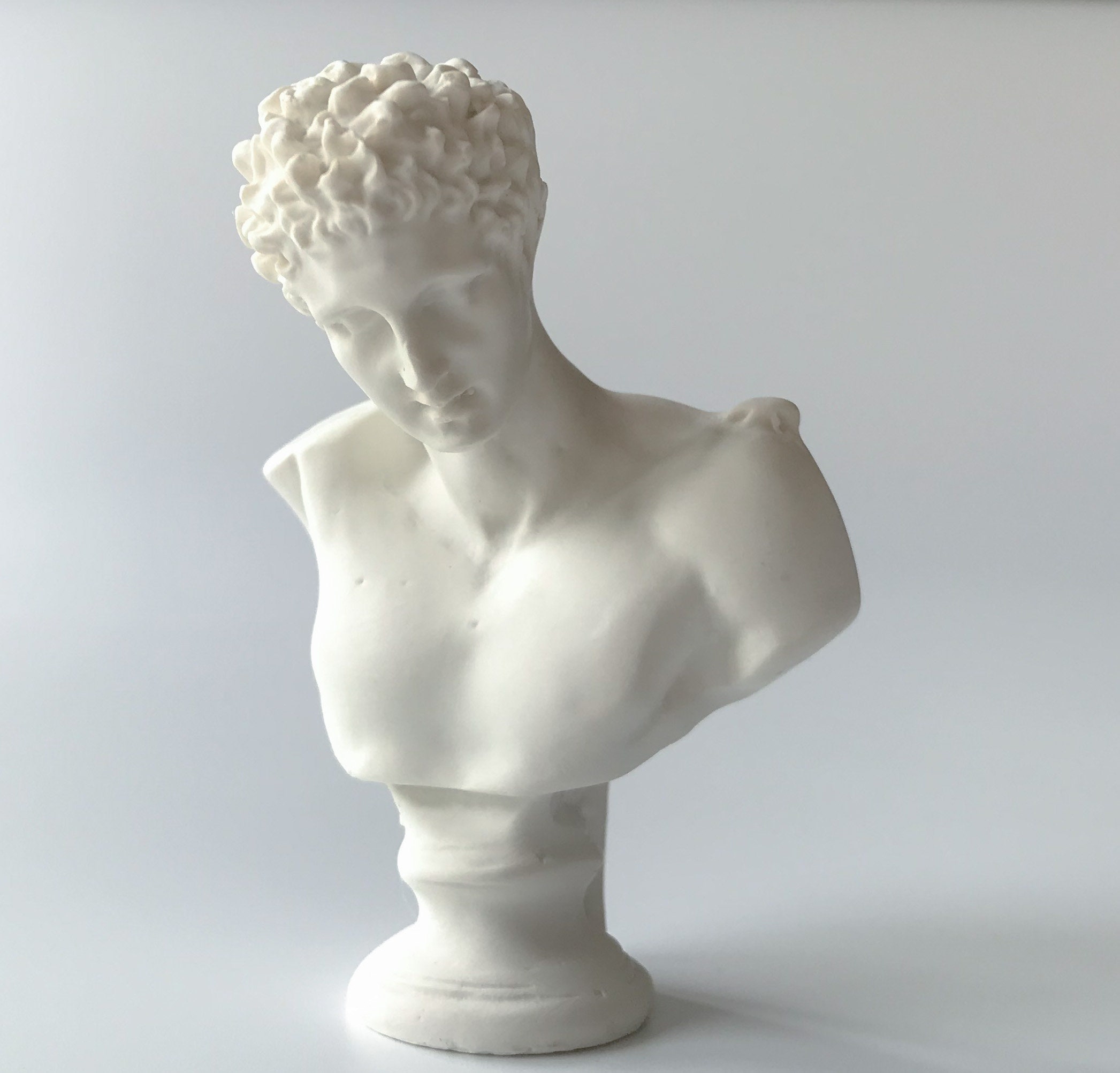 Miniature bust in 1:6 scale-Figurine-Ivory colour-Man-Ancient-Greek-Roman-Torso-Dollhouse miniatures-Sculptural-Art-Myth-Figures-Mini statue