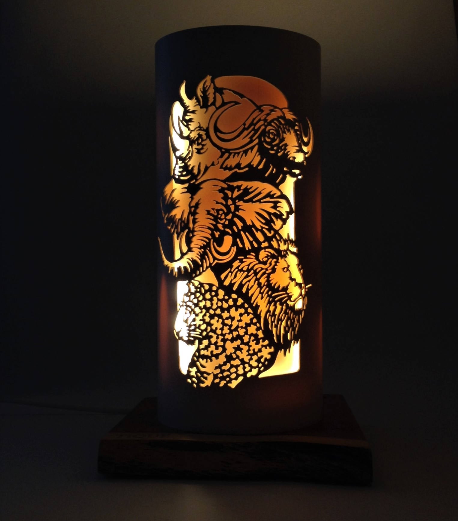 Africa Big 5 PVC Pipe Table Lamp - Etsy, image size:1525x1732