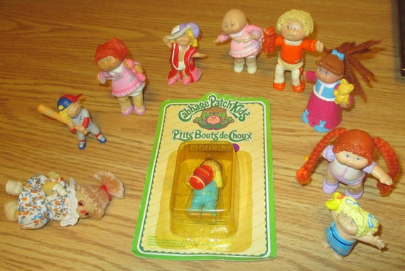 Lot of CABBAGE PATCH Kids PVC Figures Plus 1 Ice Cream Cone Clip
