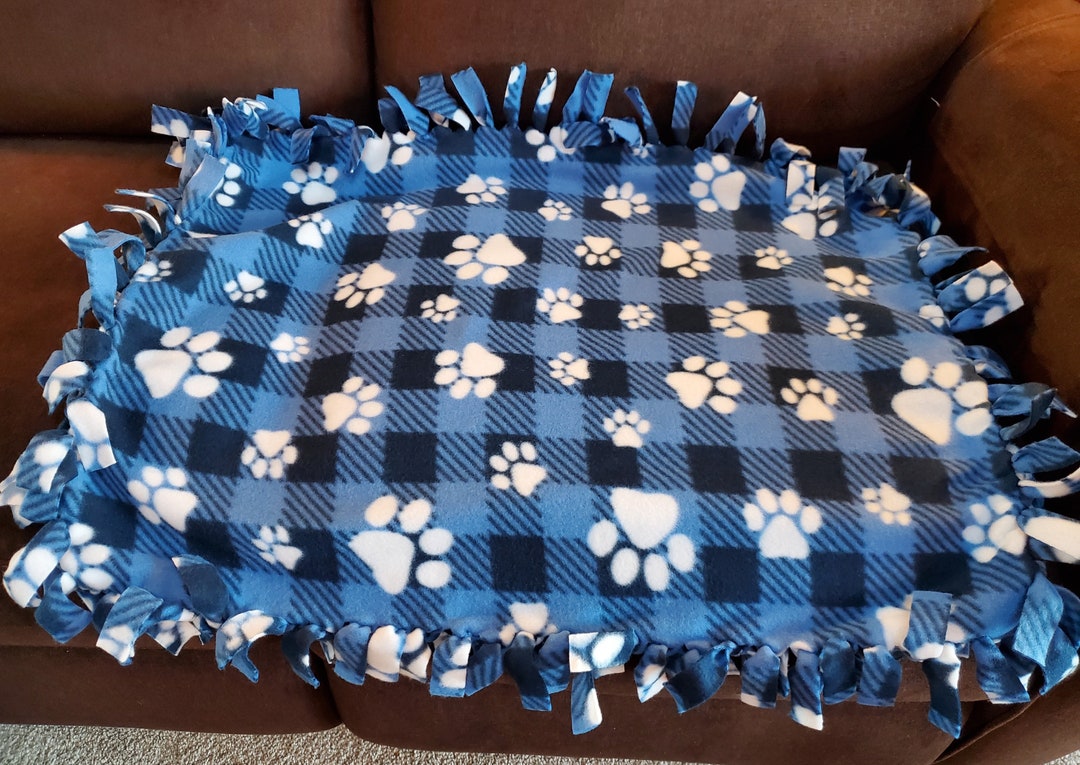 Fleece Dog Blanket, BLUE PLAID Blanket, Cute Tie Blanket, Dog Tie