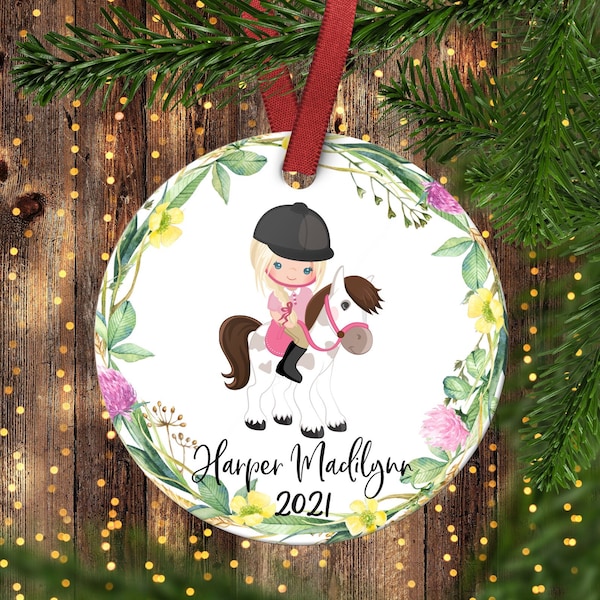 子供用乗馬オーナメント。女の子用乗馬クリスマスオーナメント