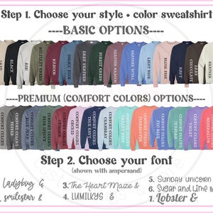 Puede incluir: Imagen que muestra opciones de color y fuente de sudaderas. Las opciones b&aacute;sicas incluyen blanco, negro y azul marino. Los colores de confort premium incluyen violeta, espuma de mar y sand&iacute;a. El paso 2 muestra opciones de fuente como Ladybug y Lobster.