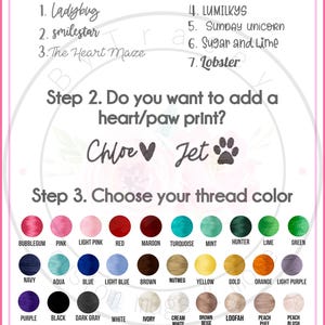 Op de afbeelding: Een tabel met instructies voor het personaliseren van een geborduurd item. De tabel bevat lettertype-opties, waaronder Ladybug, Smilestar, The Heart Maze, LUMILKYS, SUNDAY Uunicorn, Sugar and Lime en Lobster. Er wordt ook gevraagd of je een hart- of pootprint wilt toevoegen en er wordt een kleurenkaart met garenopties weergegeven.