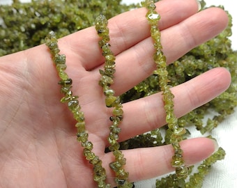 Peridot Crystal Bracelets / Chip Beads Beaded Stretchy Ethereal Opus Design