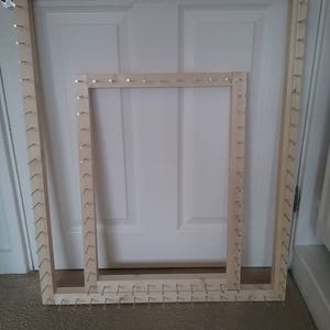 Frame to make pom pom blankets 31 x 26 with a smaller frame for a design