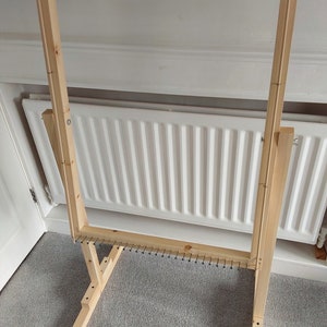 Pom pom blanket loom stand hotsell