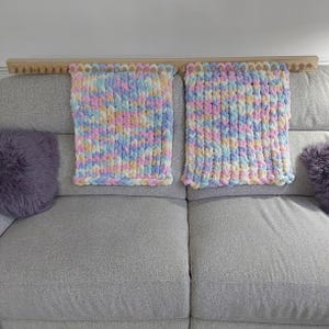 Big chunky blanket loom 148cms dowels 18mm