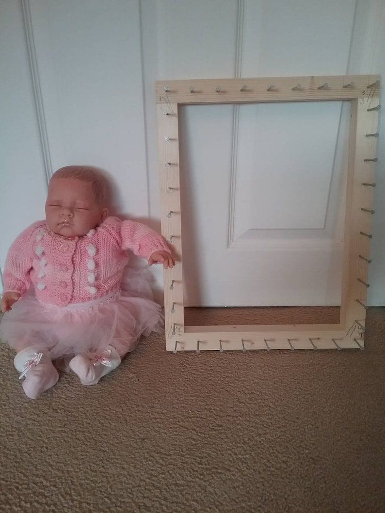 Frame to Make Pom Pom Blankets 17 X 13.5 Inches Small Pom Poms for a