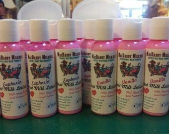 Cremas de leche de cabra extra grueso / hecho a mano / artesanal / Natural