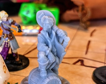 Human Bard Miniature: 3D Printed Resin Lutenist for D&D