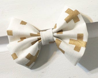 Fabric hair bow, fabric hair bows, bows, toddler bows, infant bows, nylon baby headbands, nylon headbands, clip in bows