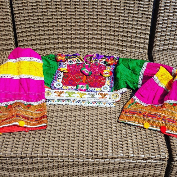 kuchi afghan dress, color pink. ethnic dress