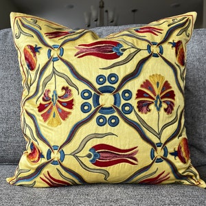 Handmade Suzani Pillow Cover: Uzbek Silk Embroidered Cushion