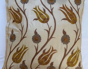 Handmade Suzani Pillow Cover: Uzbek Silk Embroidered Cushion