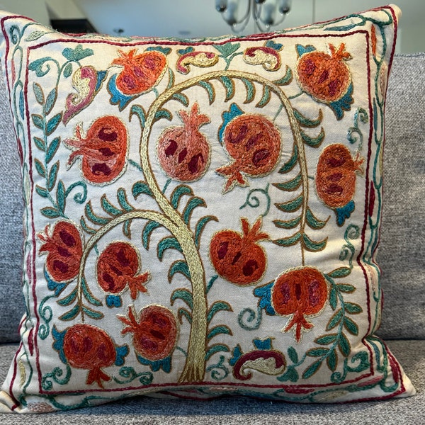 Handmade Suzani Silk Pillowcase, Suzani Cushion, Uzbek Suzani, Decorative pillows