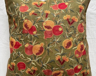 Embroidered Suzani Pillow Cover: Luxury Uzbek Silk Cushion
