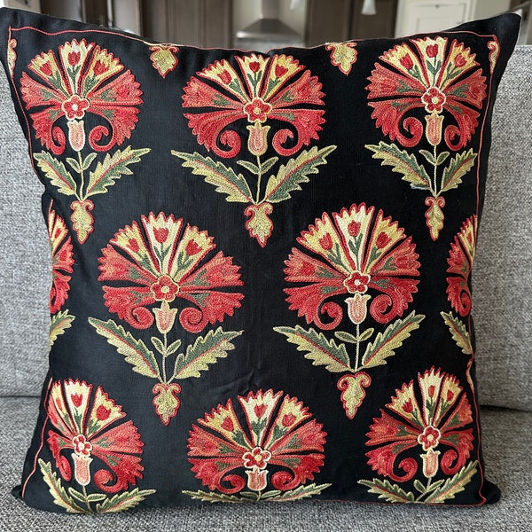 Handmade Suzani Silk Pillowcase, Suzani Cushion, Uzbek Suzani, Decorative pillows