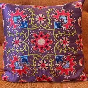 Embroidered Suzani Pillowcase, Suzani Cushion, Uzbek Suzani, Decorative pillows