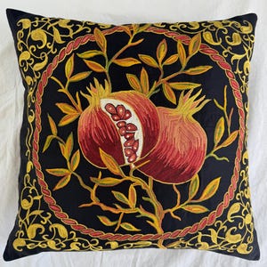 Embroidered Suzani Pillowcase, Suzani Cushion, Uzbek Suzani, Decorative pillows