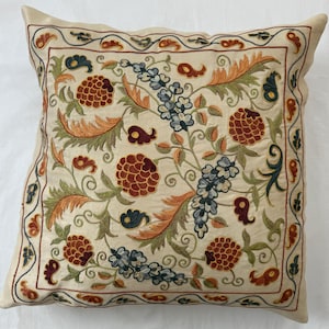 Handmade Suzani Pillowcase, Suzani Cushion, Uzbek Suzani, Decorative pillows