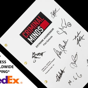 Criminal Minds TV Pilot Script Screenplay with Signatures Autograph Reprint - Shemar Moore Matthew Gray Gubler Thomas Gibson Mandy Patinkin
