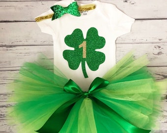 St Patty's Day 1e verjaardag Tutu Outfit Green Tutu St Patricks Day Tutu St Pattys Day Bodysuit Eerste St Pattys Outfit Maart Verjaardag Outfit