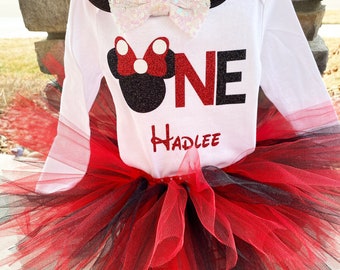 Traje de primer cumpleaños de Minnie Mouse rojo y negro personalizado Traje de cumpleaños de Minnie negro y rojo Tutú de Minnie para primer cumpleaños personalizado rojo