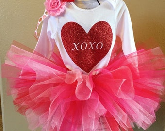 Baby Girl 1st Valentines Day Tutu Outfit Red and Pink Valentine Tutu Toddler Valentine Tutu Valentines Day Bodysuit First Valentines Outfit