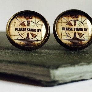 Handmade: Please Stand By - Ohrstecker/Clip-ons/Manschettenknöpfe - 3 FÜR 2 ANGEBOT (Promo-Code in der Beschreibung!)