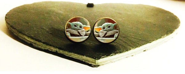 Handmade: Grogu - studs/clip-ons/cufflinks - 3 FOR 2 OFFER (Promo code in description!)