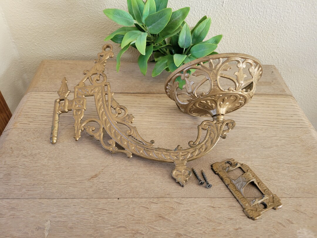 Ornate Iron Oil Lamp Holder With Wall Bracket Etsy