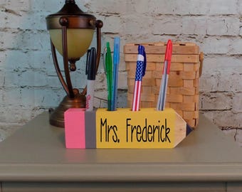 Personalized Pencil Pen Holder, Teacher Gift, Personalized Teacher Pencil, Christmas Teacher Gift, Teacher Appreciation, Teacher Gifts