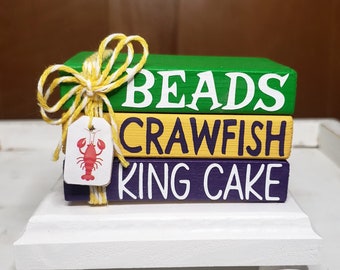 Mardi Gras Mini Book Stack: Tiered Tray Decor