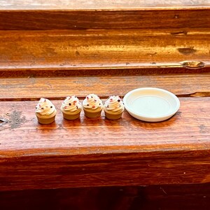 Miniature Cupcakes & Plate for dollhouse, trinket, 1/12 scale, 4 chocolate or vanilla cupcakes with sprinkles image 9
