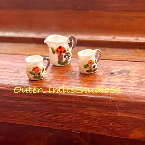 Miniature Mushroom Creamer Pitcher & 2 Mugs, 1/12 scale, vintage look, for dollhouse