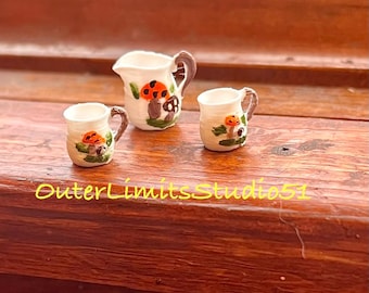 Miniature Mushroom Creamer Pitcher & 2 Mugs, 1/12 scale, vintage look, for dollhouse