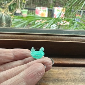 Micro Hen on Nest replica, Very Tiny! For dollhouse 1/12 scale, printer tray, 3d printed Translucent Green