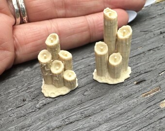 Miniature drippy candle set for dollhouse 1/12 scale, 3D printed, Halloween