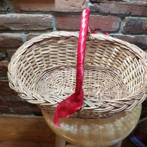 Rustic gathering basket, wicker handled basket, primitive basket, Oval Basket, French basket, basket, Rare vintage basket, Morethebuckles