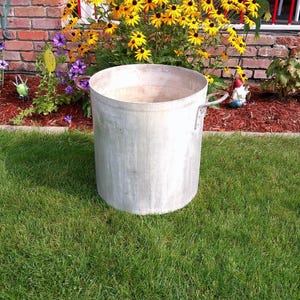 Garnek aluminiowy Duraware 60 QT, 15 galonów, wytrzymały, z uchwytem, USA, 1970 r.