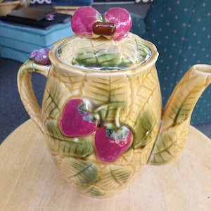 Bule de chá/café Tilso numerado vintage com relevo de frutas, cerâmica pintada à mão, Japão TILSO, bule de chá pintado à mão com relevo dos anos 1950, Morethebuckles