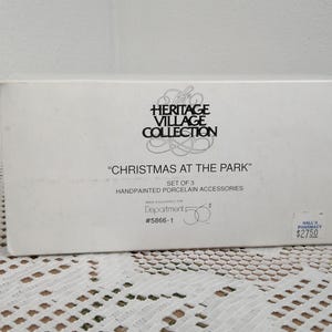 Department 56 Heritage Village Christmas At The Park, Original 1995 Dept 56 City Accessory, Morethebuckles