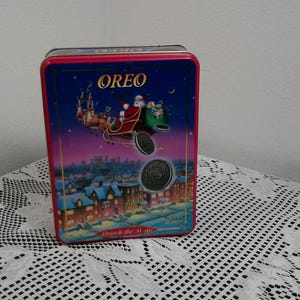vintage 1995 Boîte à biscuits de Noël Nabisco Oreo, boîte Père Noël avec renne, Morethebuckles, boîte de Noël