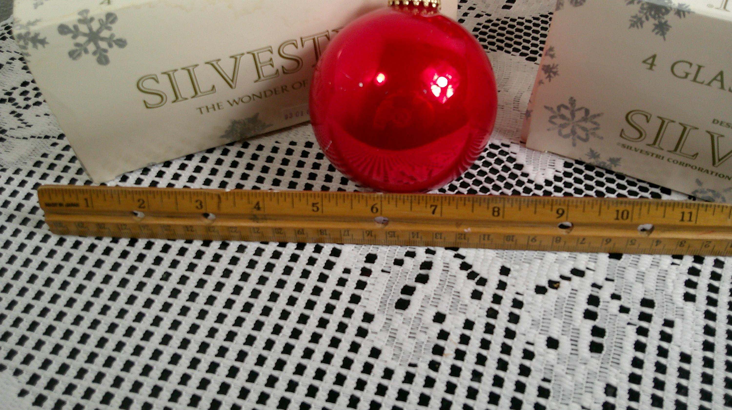 Vintage Silvestri Glass Tree Ornaments, 12 1970's Red Gold 3.5