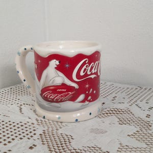2004 Coca-Cola Polar Bear Mug, Houston Harvest Polar Bear Mug soup cup, Morethebuckles