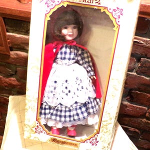 1995 Amanda Star Storybook Collection First Edition Porcelain doll, Rare little red riding hood porcelain doll, NOS doll, Morethebuckles